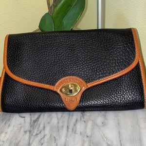 Vintages Dooney & Bourke  Clutch/Crossbody